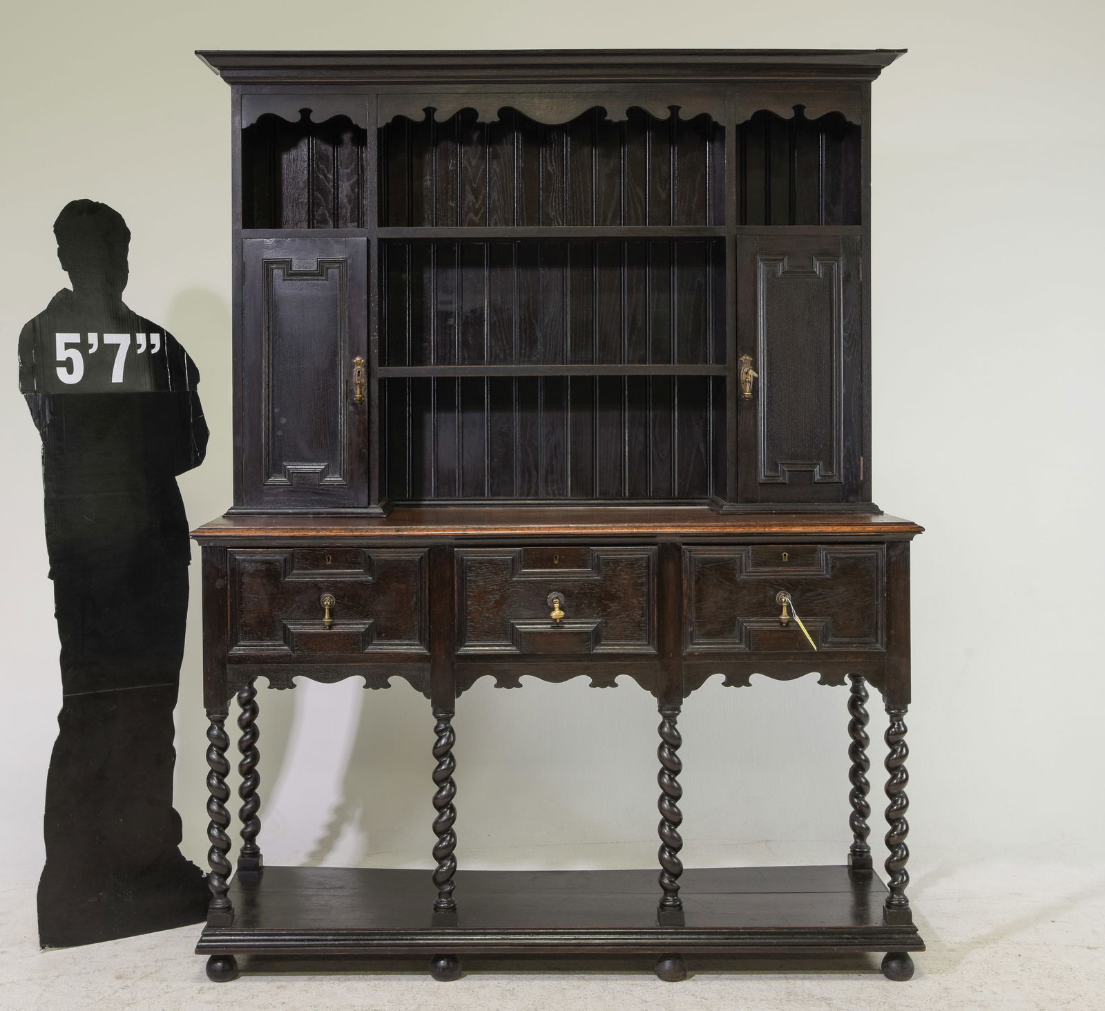 Jacobean Oak Barley Twist Dresser c.1940's (1 of 7)