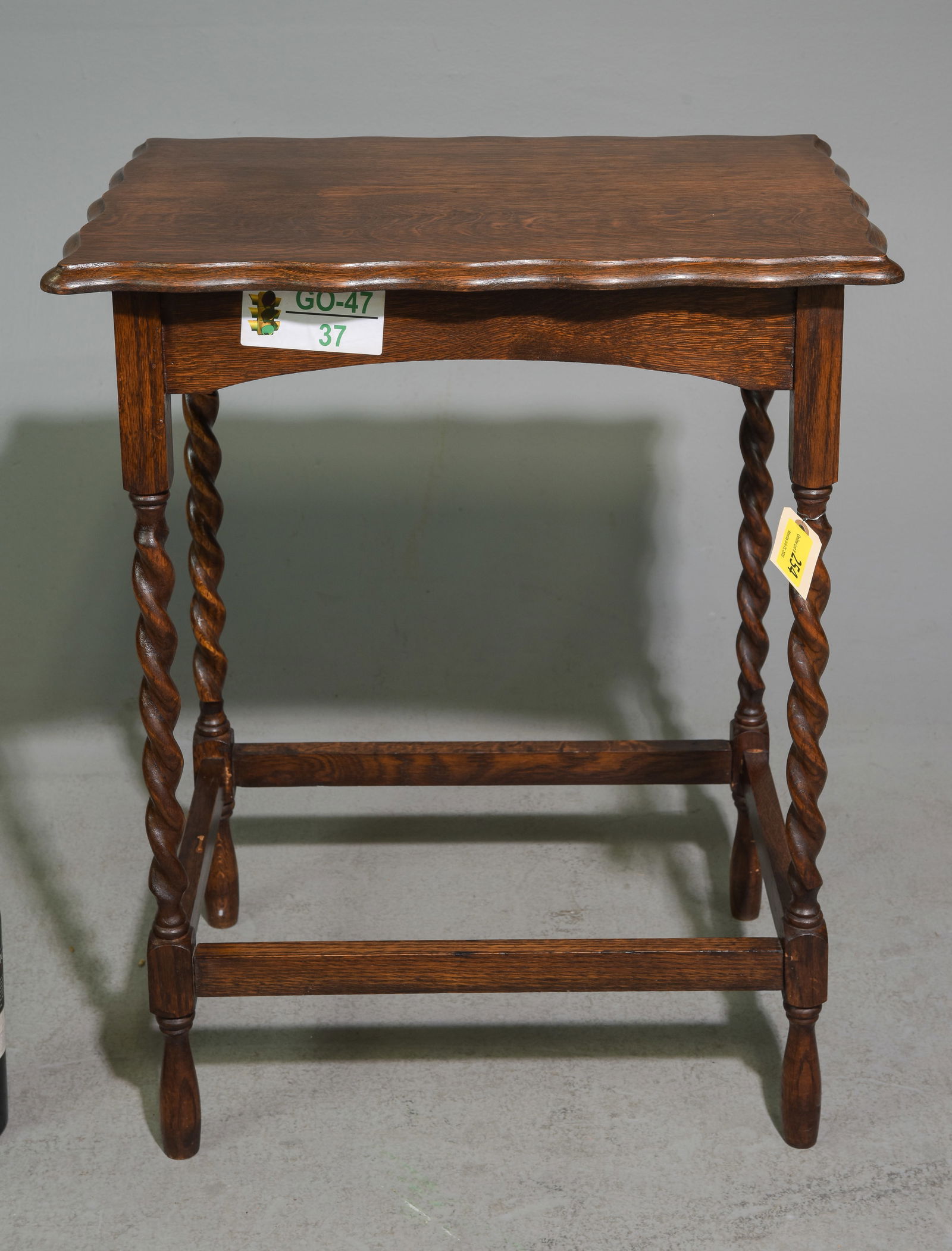 British Oak Barley Twist Scalloped Top Lamp Table (1 of 3)