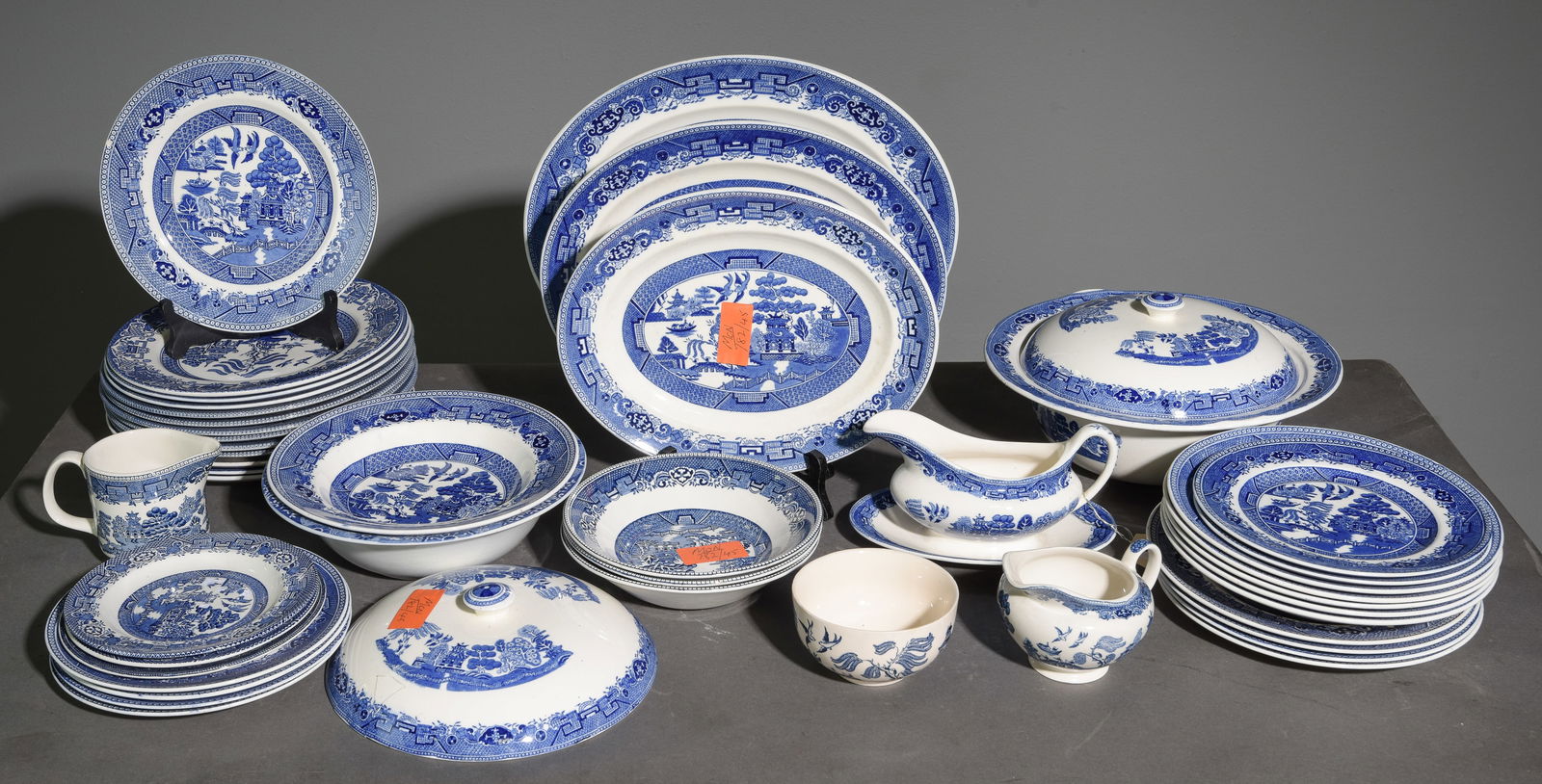 45pcs Assorted Blue & White China: 45pcs Assorted Blue & White China - Largest platter is 1 in tall x 14.5 x 11.5
