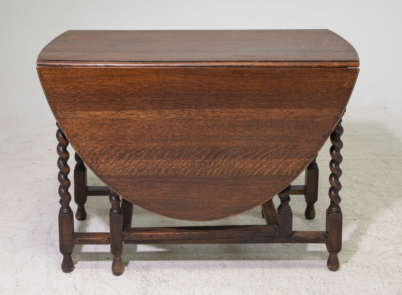 British Oak Barley Twist Drop Leaf Table #2 (1 of 3)