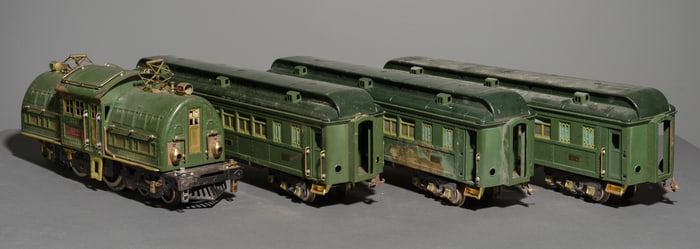 4 Vintage Lionel Box Cars / Trains