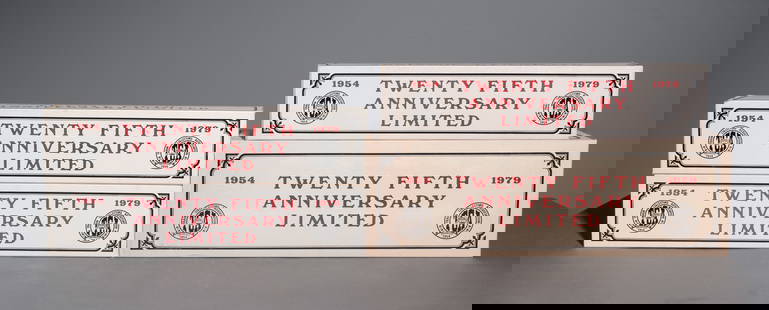 4 Lionel 25th Anniversary Limited Train Cars: 4 Lionel 25th Anniversary Limited Train Cars in original Boxes - Largest box is 6.5 in tall x 19 x 4.75 - This lot consists of a GG-1 Locomotive, Two Pullmans and an observation.