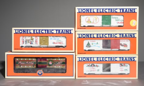 5 Lionel Holiday Train Cars in Original Boxes