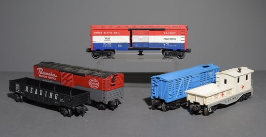 5pcs - Lionel Boxcars & Hopper Car