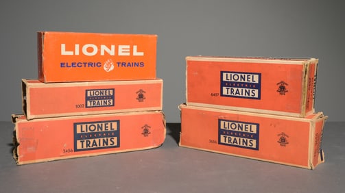 5pcs - Lionel Boxcars & 2 Hopper Cars