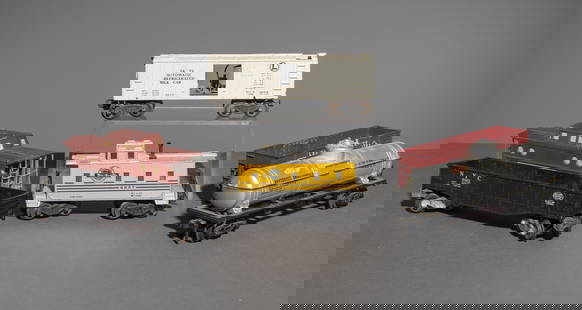6pcs - Boxcars, Cabooses, Hopper Car, Etc.: 6pcs - Boxcars, Cabooses, Hopper Car, Etc. - This lot consists of a Lehigh Valley L.V. 25000 Coal Car O Gauge, a Pennsylvania 536417 New York Zone Caboose, a Rio Grande Main Line Thru The Rockies 6657