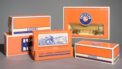 6pcs Lionel Windmill, Alaska Dump Car, Etc.