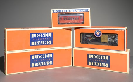 5pcs Lionel Box Car, Caboose, Etc.