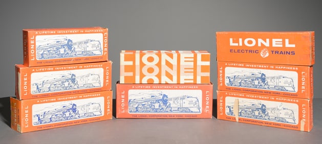 8pcs Lionel Caboose, Box Car, Etc. in Original Boxes