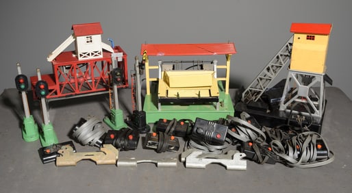 23pcs - Assorted Lionel Track Accessories