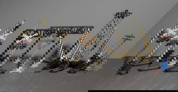 Vintage Model Railway Track Accessories #6: This lot consists of (4) Lionel No. 252 Crossing Gate, (4) Lionel No. 154 Road Crossing Signal, (2) Lionel No. 153 Block Signal, (2) Lionel No. 450 Signal Bridge, (1) Silver with Gold and Red Railroad