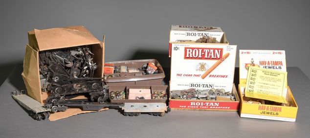 Lionel Model Railroad Track and Railcar Accessories