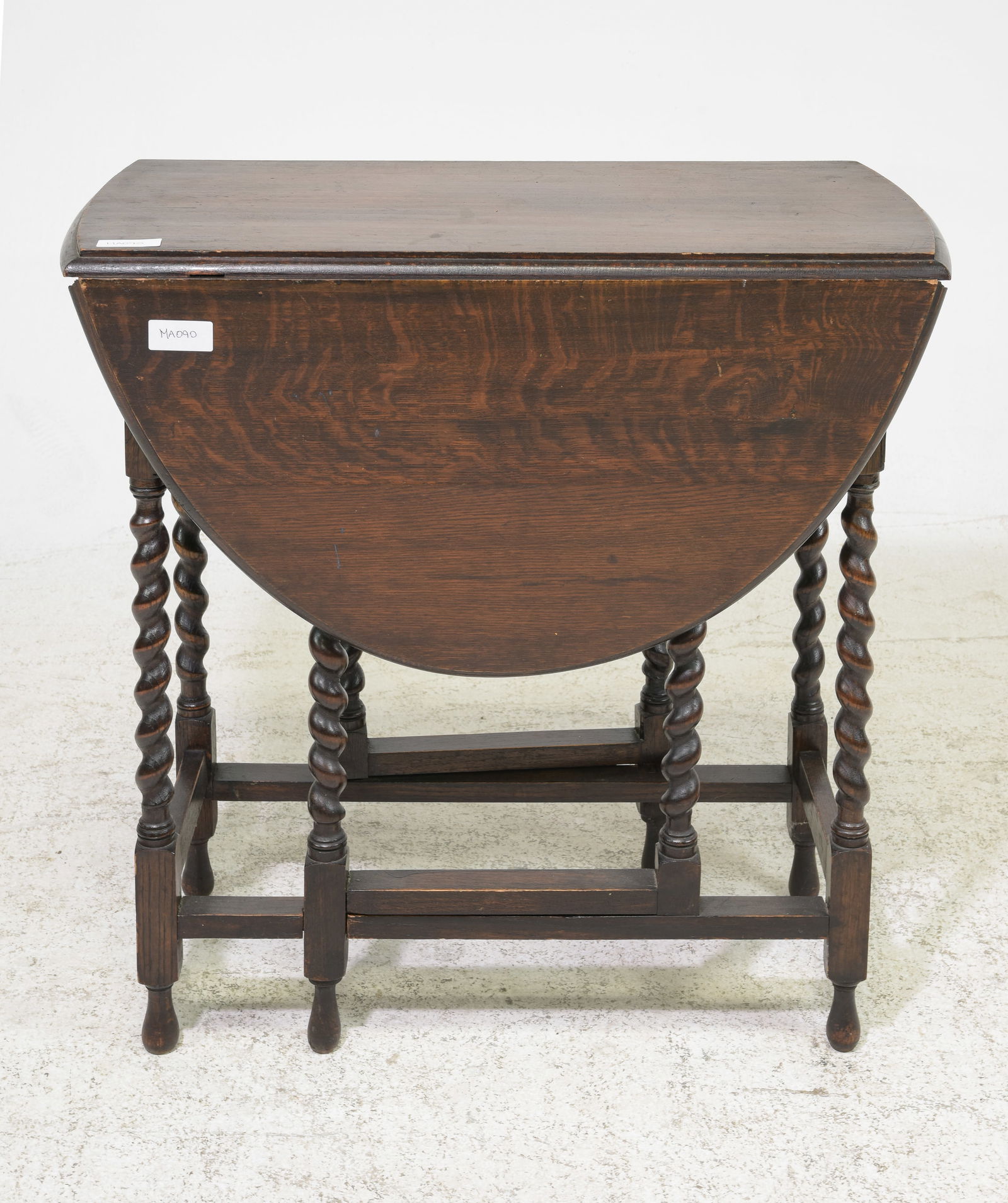 British Oak Barley Twist Drop Leaf Table #2 (1 of 3)