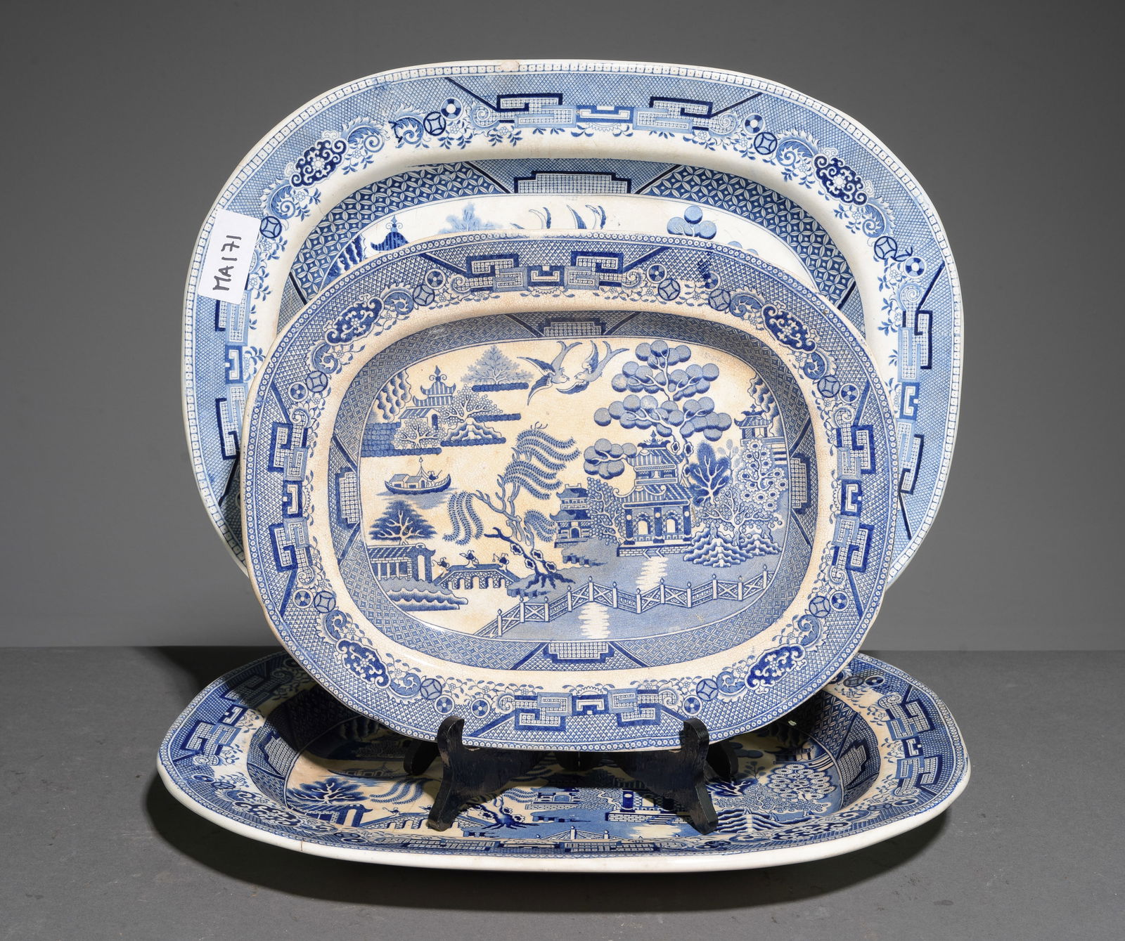 Three Blue & White English Platters (1 of 6)