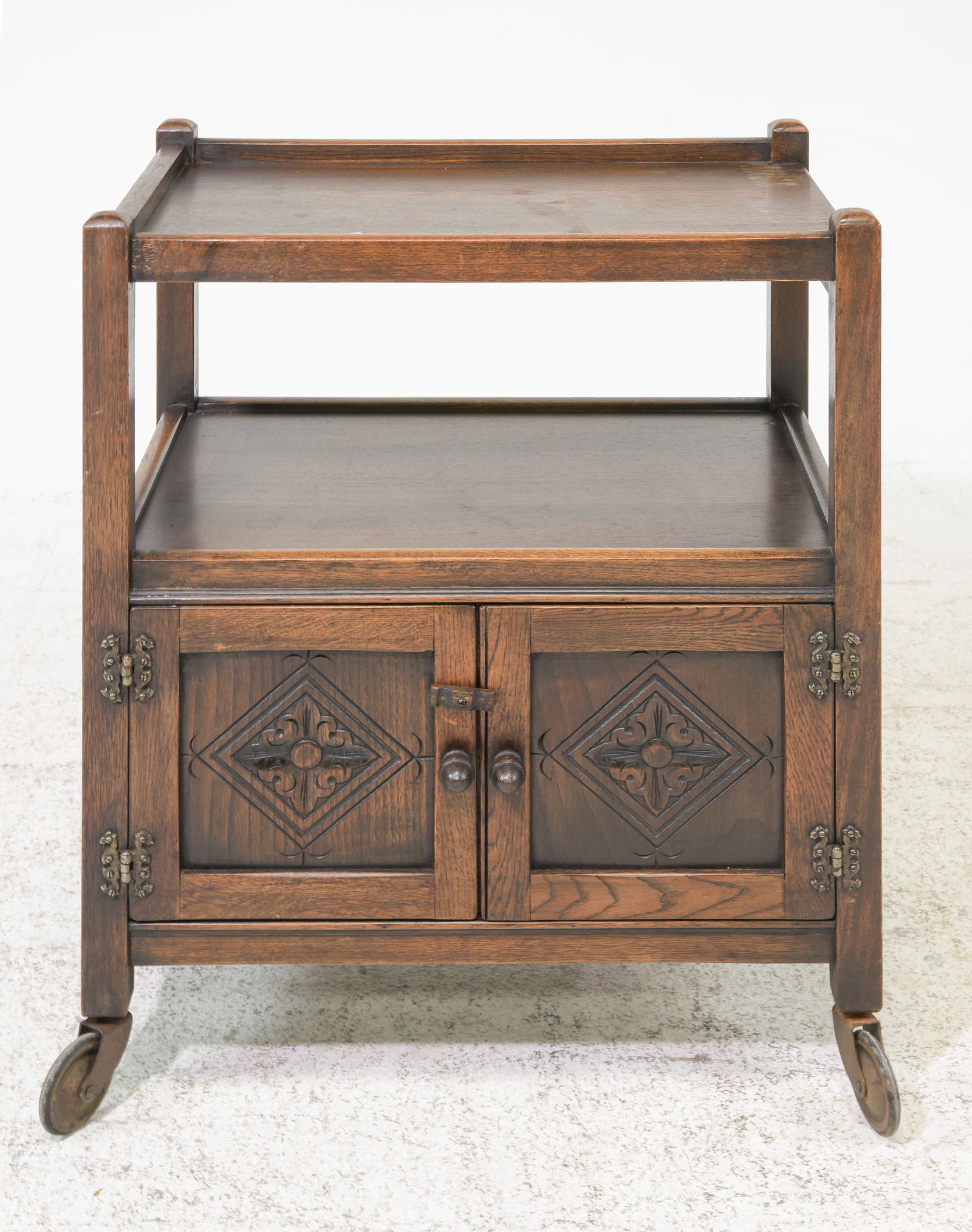 English Oak Trolley / Cart with Storage: English Oak Trolley / Cart with Storage - 29.5 in tall x 23.5 x 16