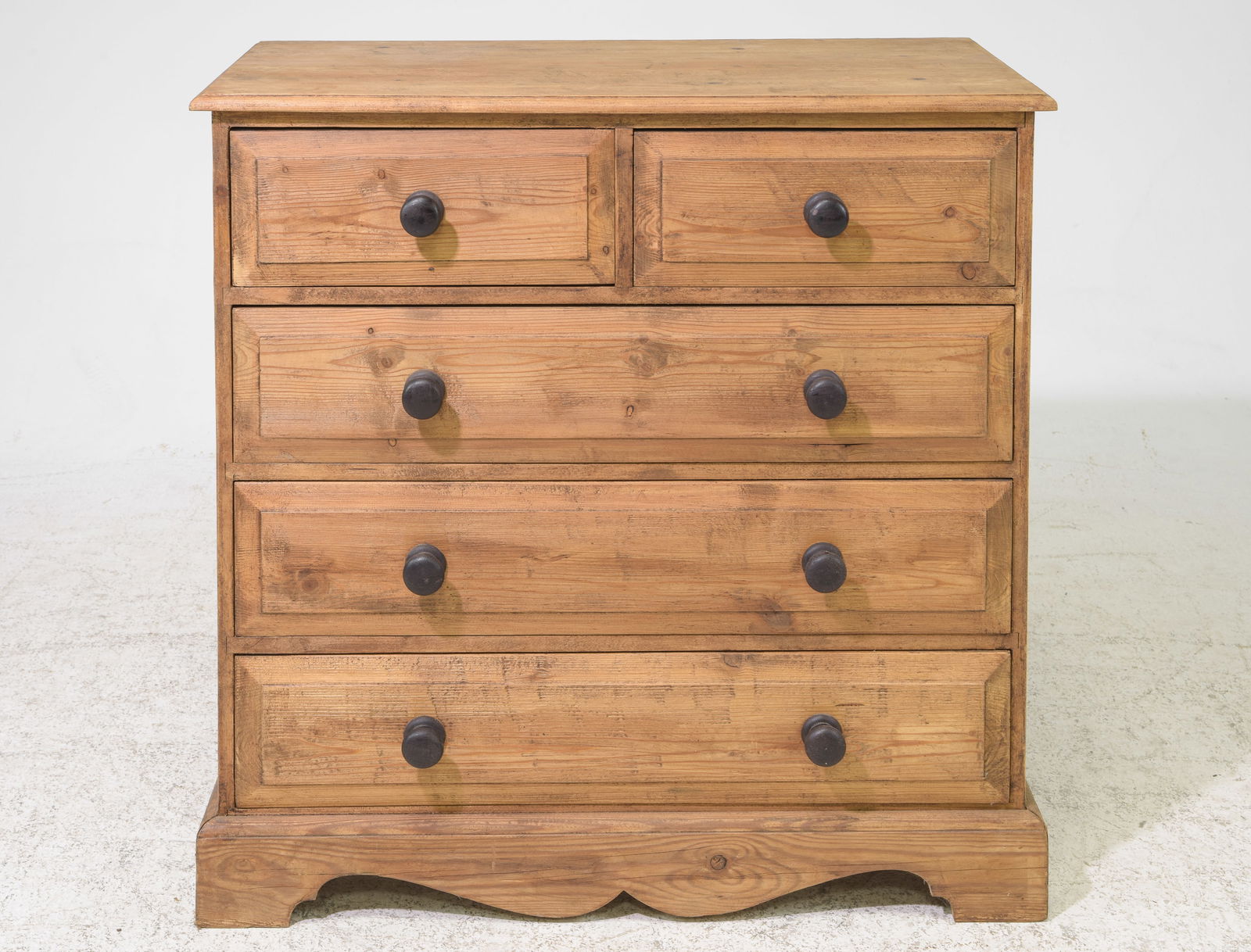 English Pine Five Drawer Chest (1 of 4)