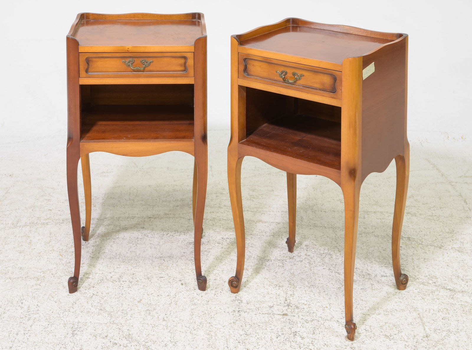 Louis XV Style Pair of Single Drawer Nightstands (1 of 4)