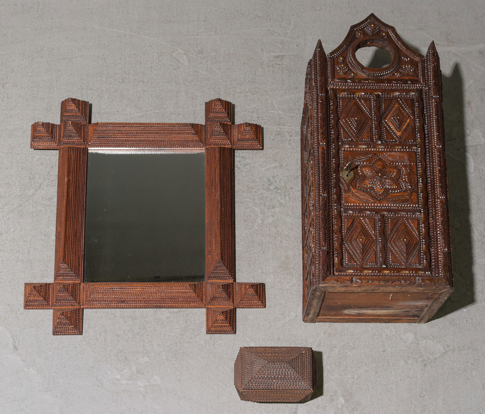 3pcs - Tramp Art Mirror, Trinket Box, Etc. (1 of 6)