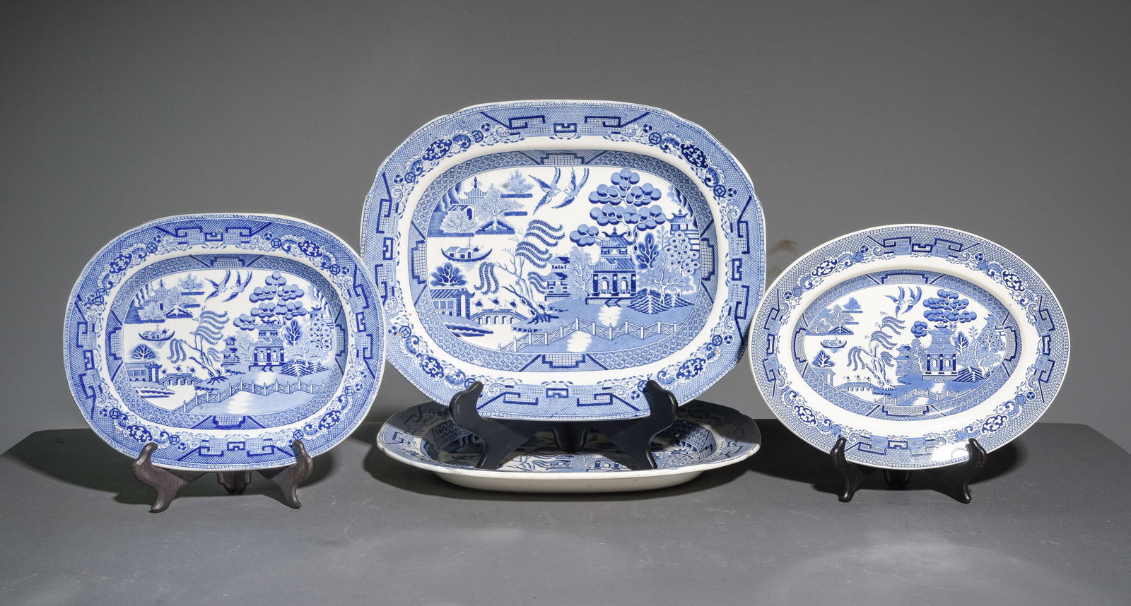 4  Assorted English Blue & White Platters (1 of 7)