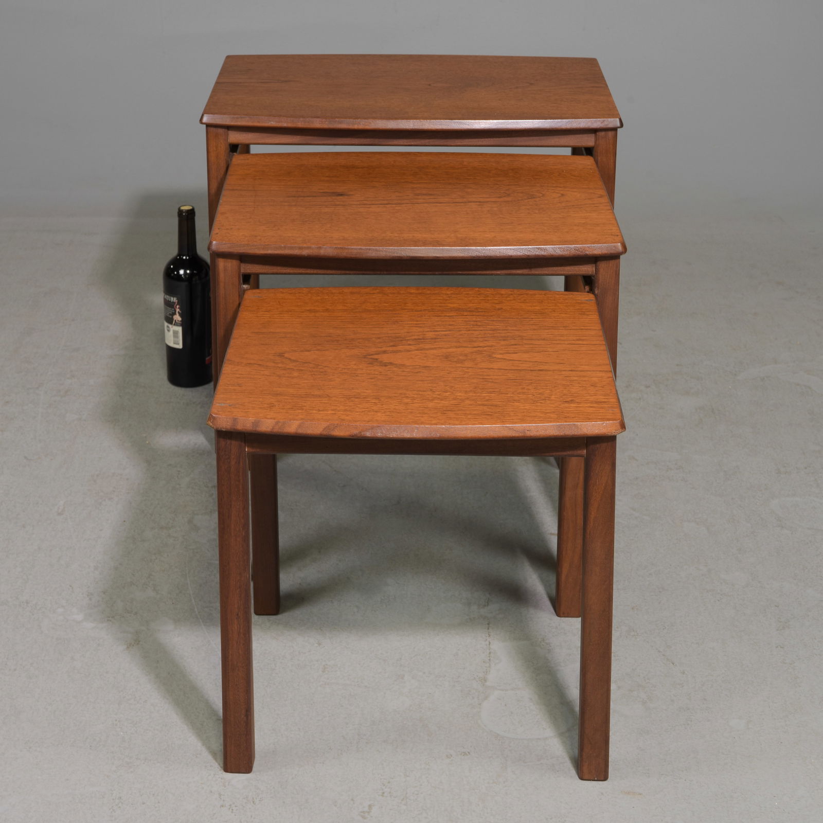 Mid Century Modern Nest of 3 Tables: Danish Modern Style Nest of 3 Tables - 21.5 in tall x 24 x 15 , 19 in tall x 20.5 x 16 and 17 in tall x 17.5 x 16