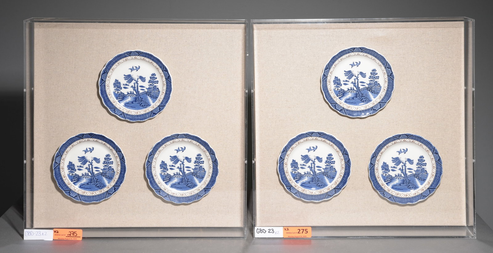 2pcs - Shadow Boxed Framed Blue & White Plates: 2pcs - Shadow Boxed Framed Blue & White Plates - 20.5 in tall x 20.5 x 3 each