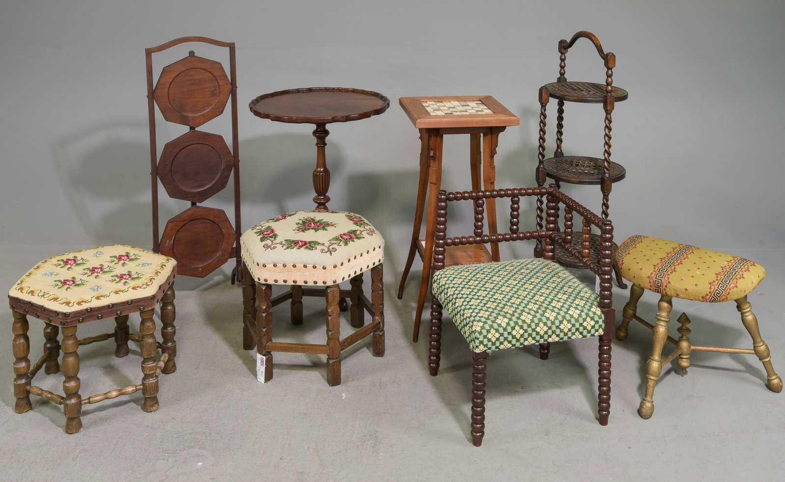 8pcs - British Stools, Biscuitt Stands, Etc.: 8pcs - British Stools, Biscuitt Stands, Etc. - Tallest piece is 36 in tall x 18 x 18