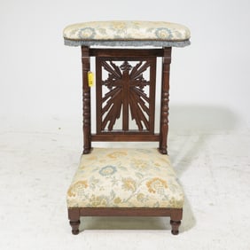 Napoleon III Style Oak Kneeler / Prie Dieu