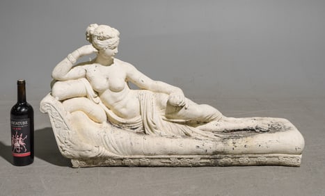 Venus Victrix Cast Stone / Concrete Nude Statue