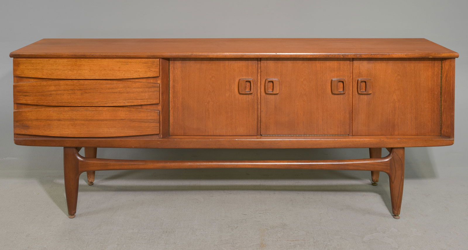 Mid Century Modern Teak Sideboard (1 of 7)