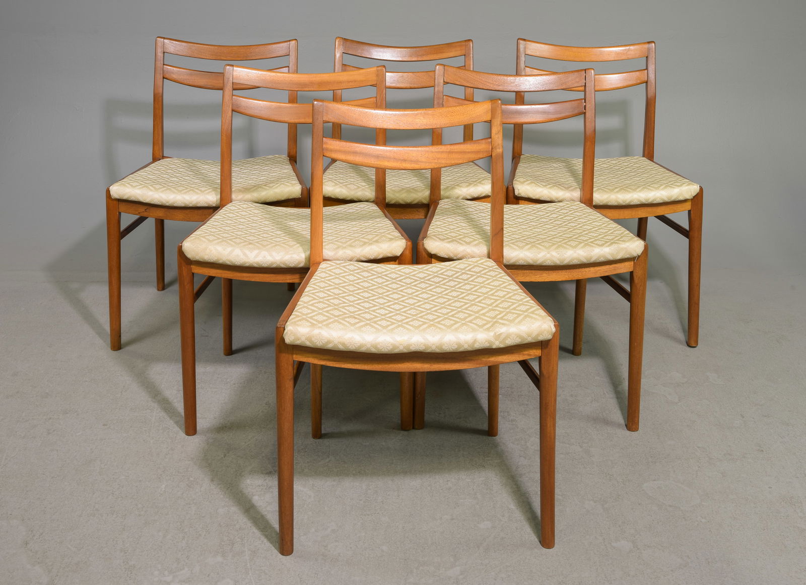 Mid Century Modern Set of 6 Dining Chairs (1 of 5)
