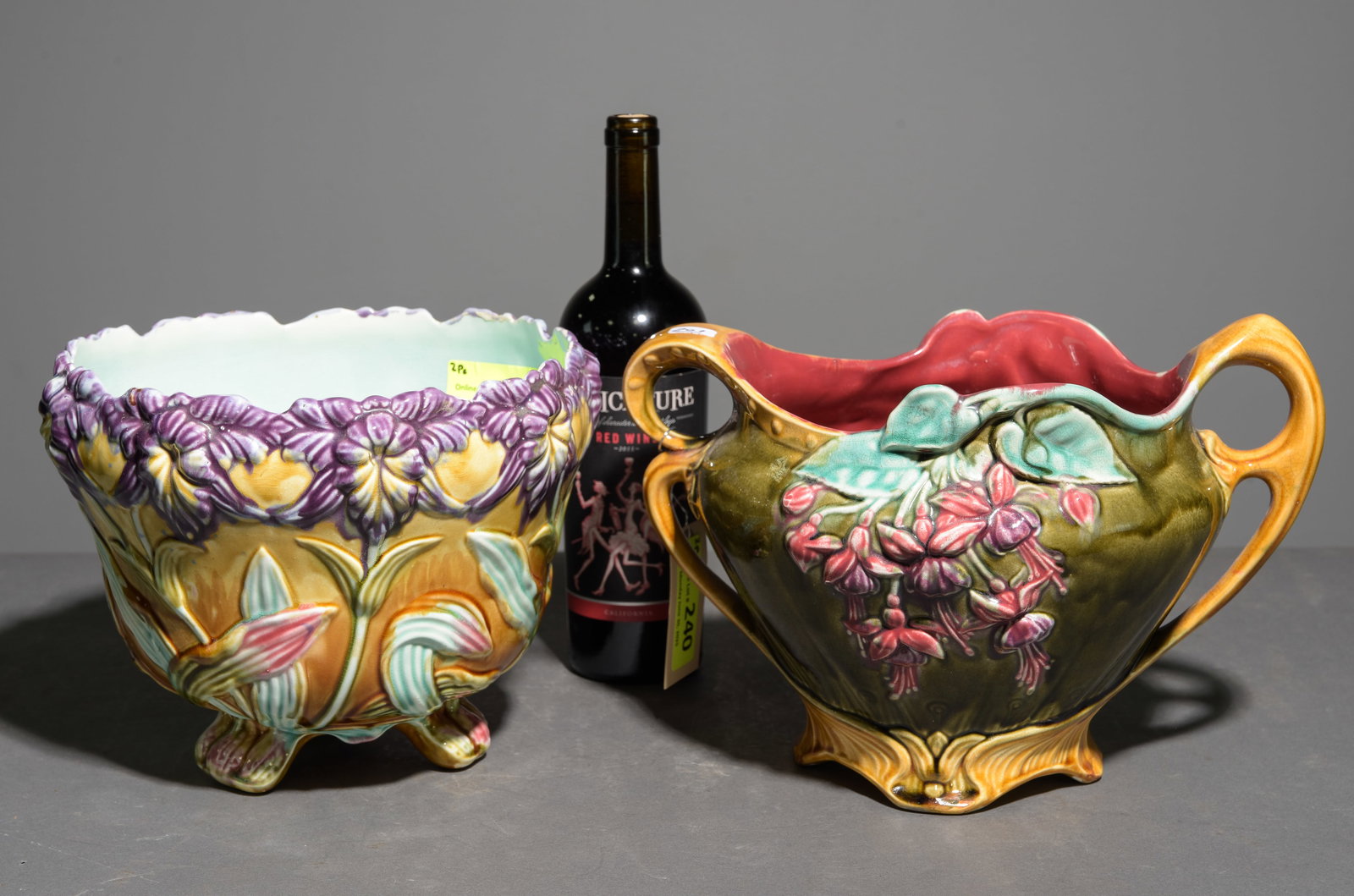 2 Onnaing Majolica Jardineres with Floral Motif (1 of 6)