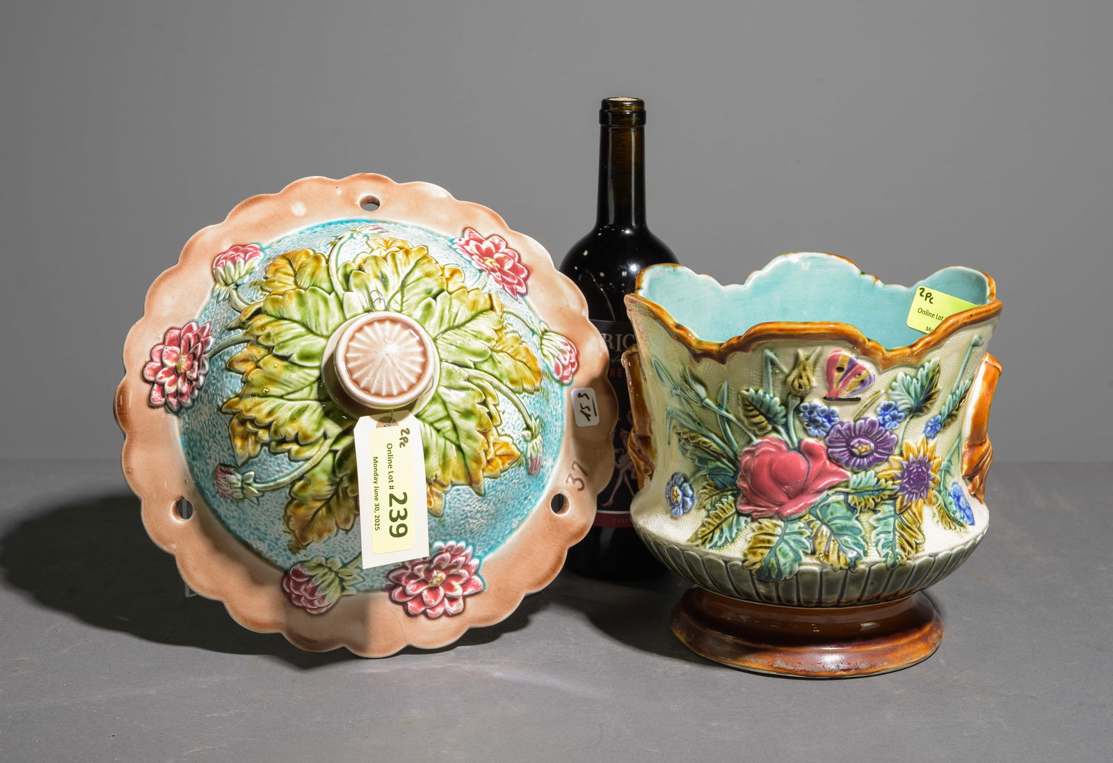 Onnaing Majolica Hanging Planter & Jardiniere (1 of 6)