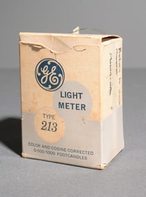 Vintage GE Light Meter Type 213 in Original Packaging