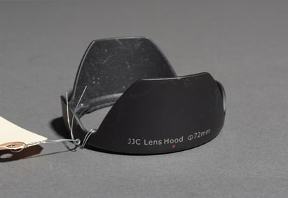 72 mm Lens Hood