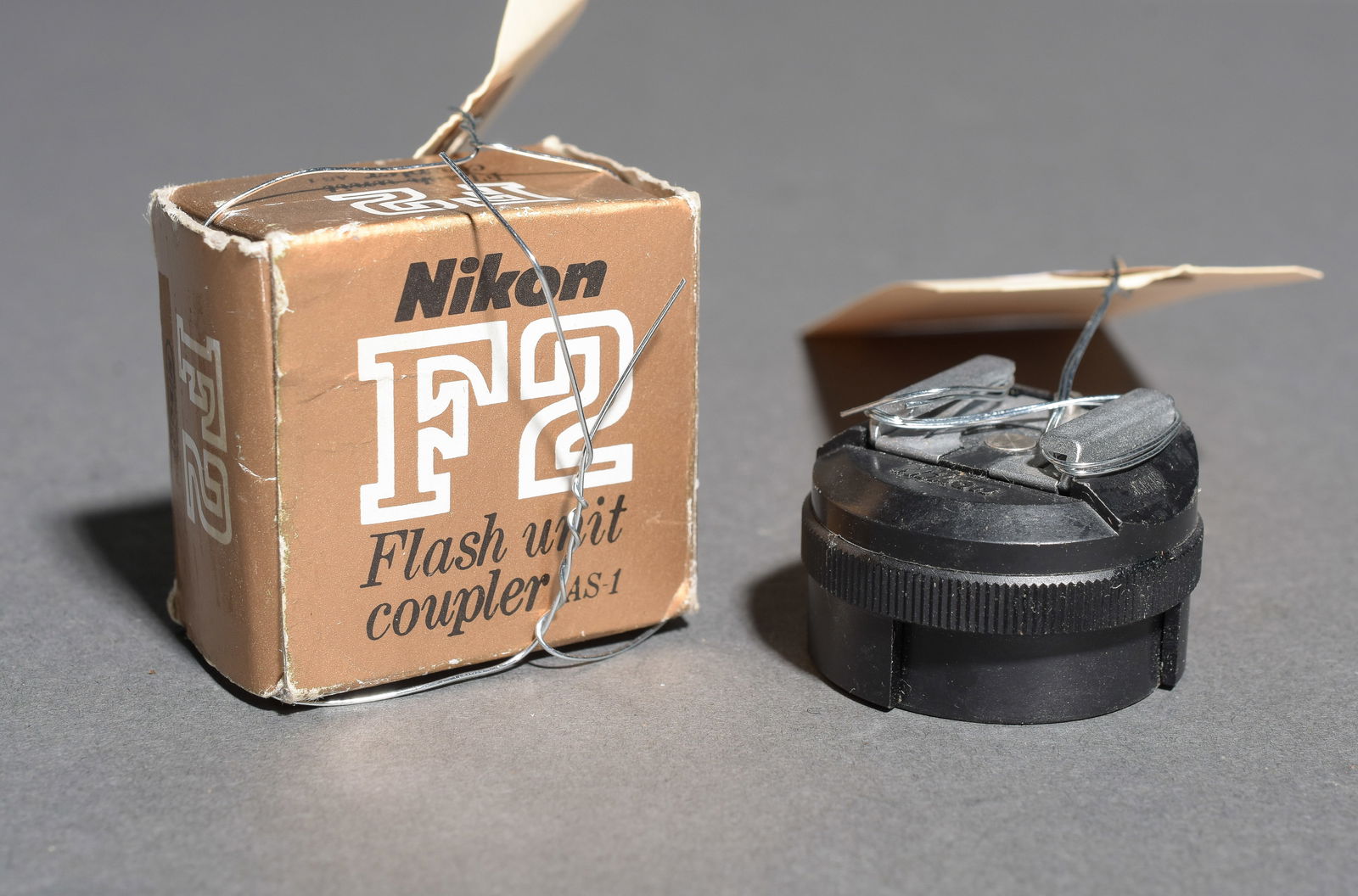F2 Flash Unit Coupler (1 of 4)