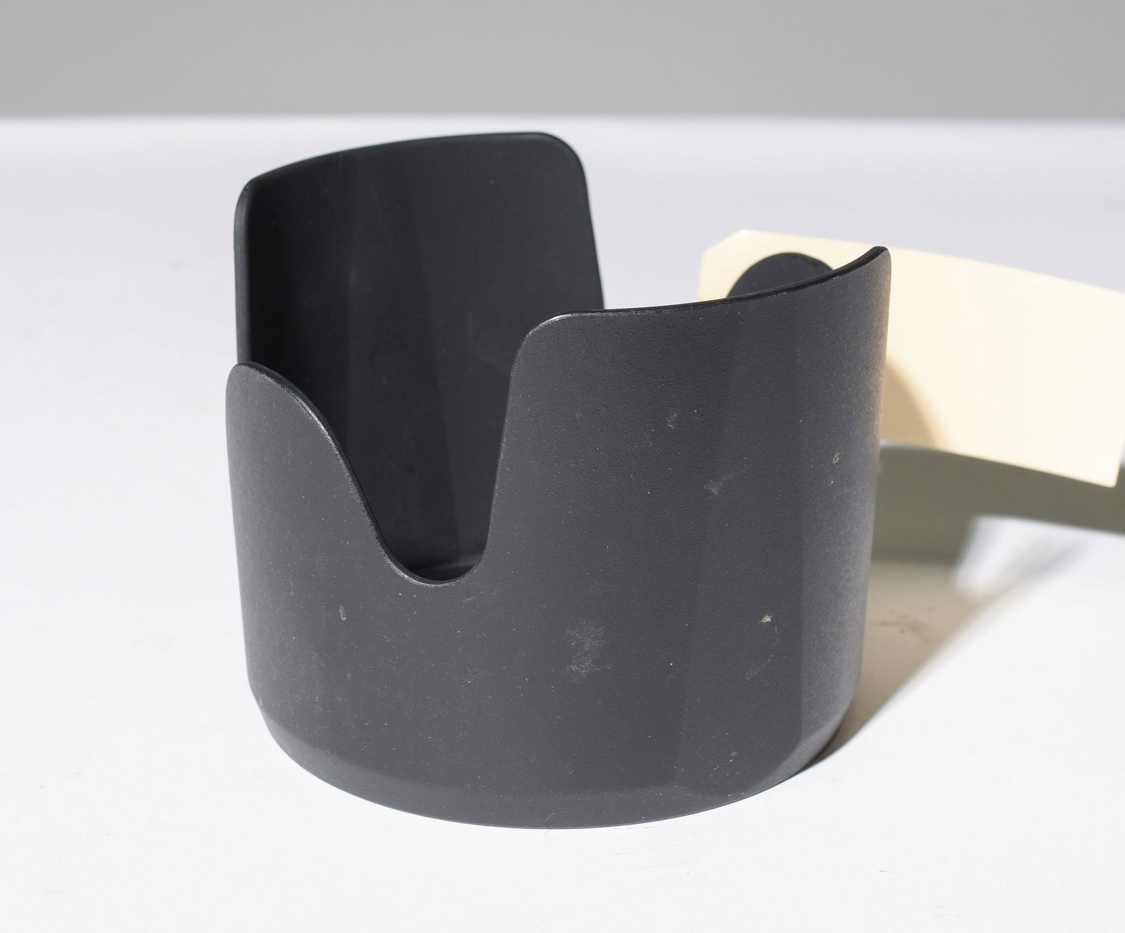 Nikon HB-29 Lens Hood: Item: Nikon HB-29 Lens HoodBrand: Nikon Model/Serial Number: