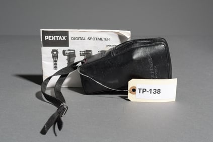 Pentax digital spotmeter in black case