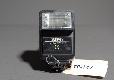 Sunpak auto 221 D flash