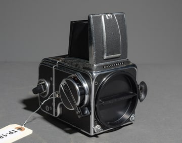 500 C/M Camera Body with Film Magazine