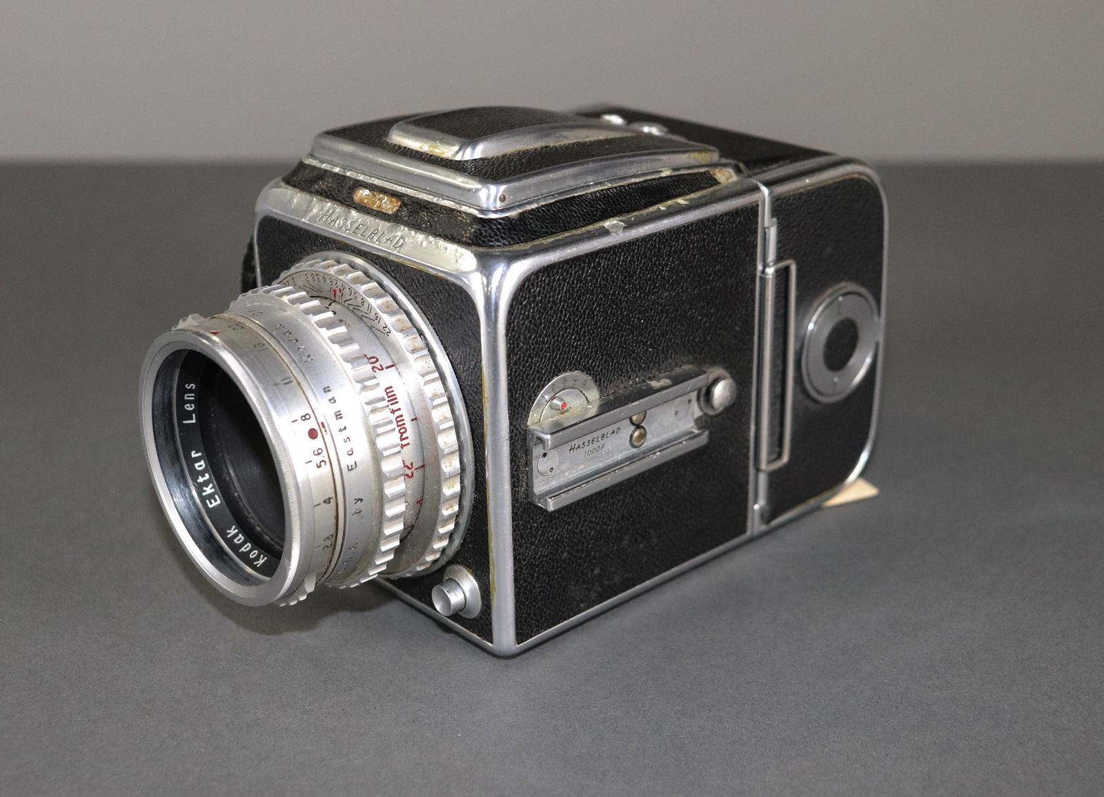 Hasselblad Camera Body - No Model Number with Kodak Ektar Lens 1:2,8 80mm Lens TI206513 CI14537 (1 of 9)