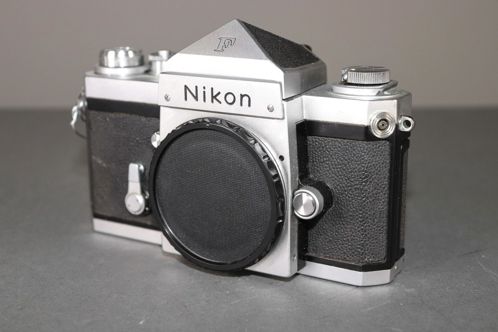 Nikon F Camera Body Only (1 of 6)