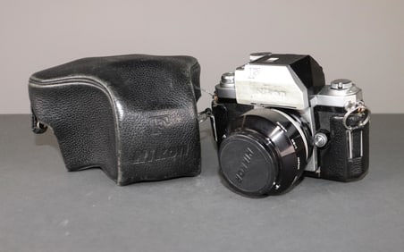 Nikon F Camera with S Auto Lens 1:1.4 50mm Nippon Kogaku - Nameplate & Lens Brand is Rubbed Off/Blac
