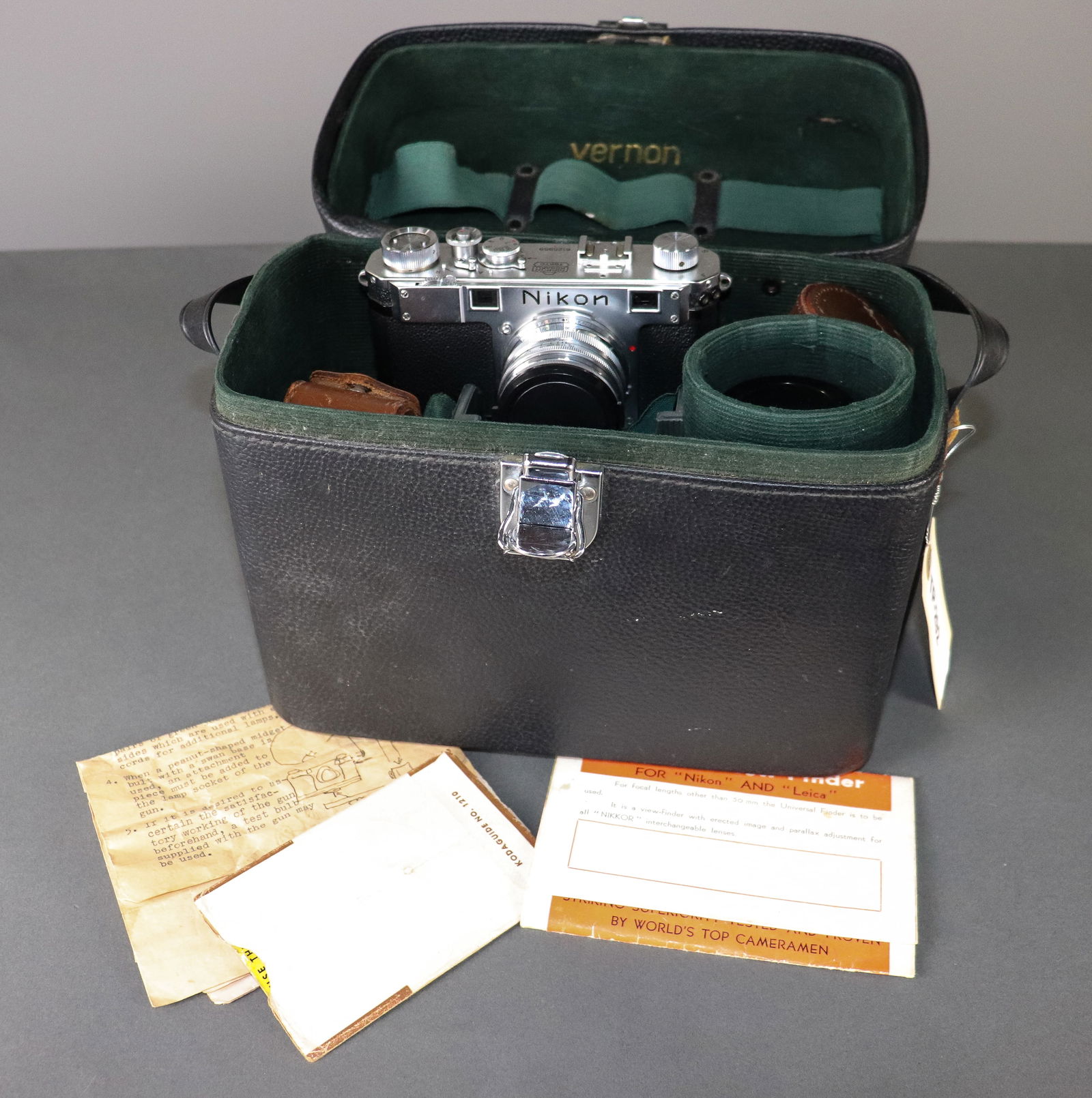 Nikon Model S Film Camera - Vintage in Black Leather Case with Lenses (1 of 16)