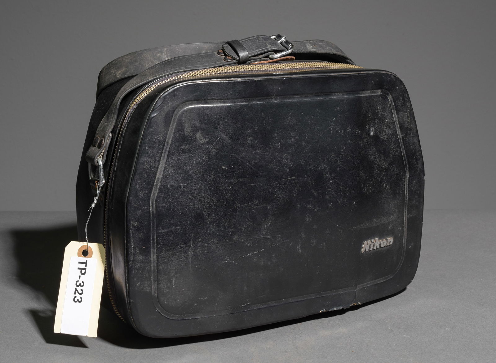 Nikon Black Leather "Satchel" Style Case: Item: Nikon Black Leather "Satchel" Style CaseBrand: NikonModel/Serial Number: