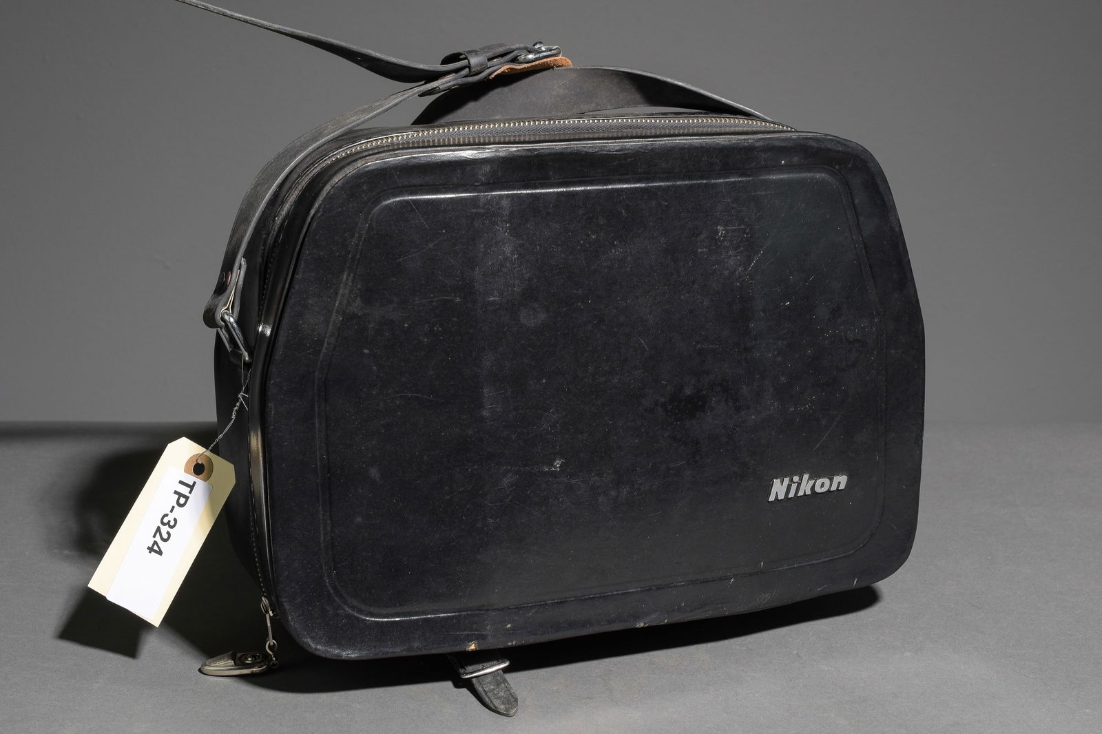 Nikon Black Leather "Satchel" Style Case: Item: Nikon Black Leather "Satchel" Style CaseBrand: NikonModel/Serial Number: