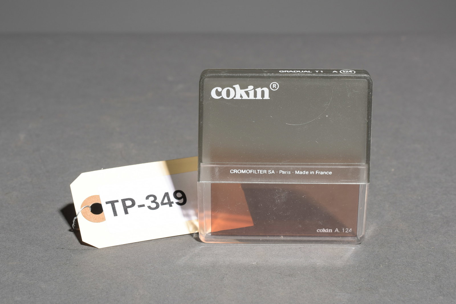 Cokin Square Gradual T1 A 124 Filter: Item: Cokin Square Gradual T1 A 124 Filter Brand: Cokin Model/Serial Number: