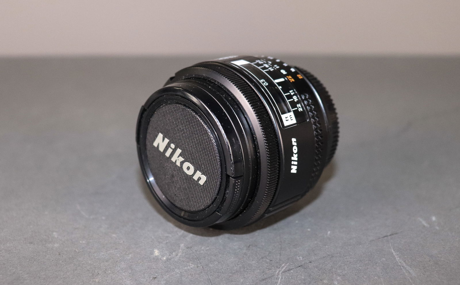 AF Nikkor 28mm 1:2.8 (1 of 4)