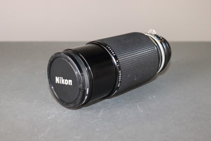 Zoom Nikkor 80-200mm 1:4