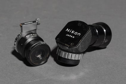 Nikon Eyepiece Magnifier and Right Angle Finder