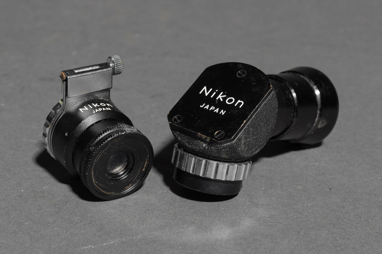 Nikon Eyepiece Magnifier and Right Angle Finder (1 of 7)